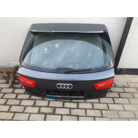 Csomagtérajtó